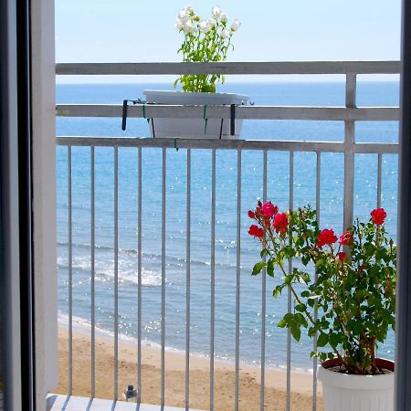 B&B Capo Rizzuto Fronte Mare Ngoại thất bức ảnh