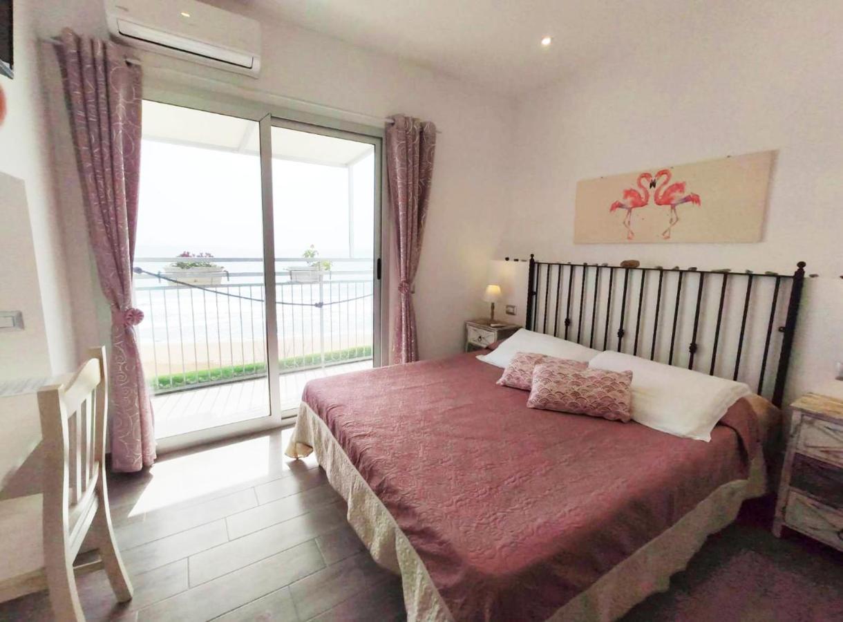B&B Capo Rizzuto Fronte Mare Ngoại thất bức ảnh