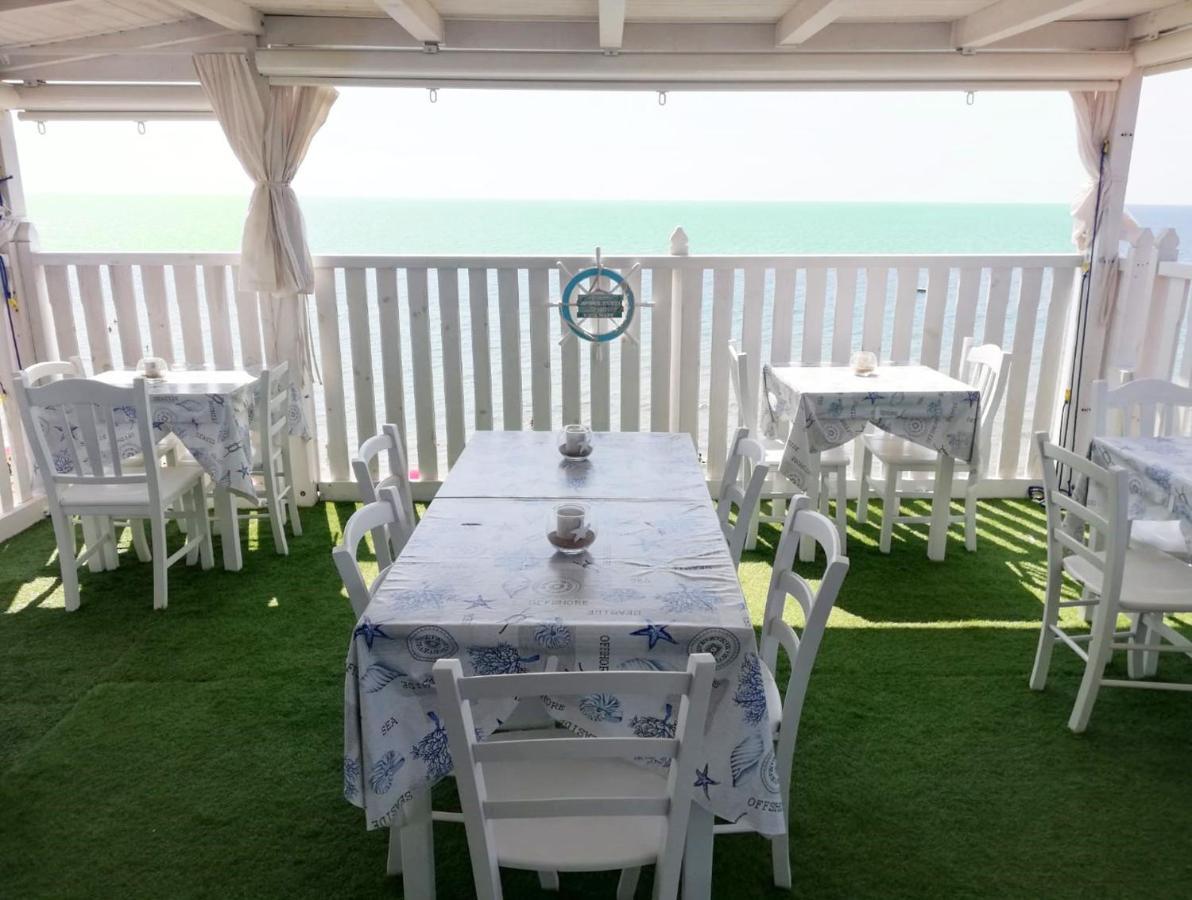 B&B Capo Rizzuto Fronte Mare Ngoại thất bức ảnh