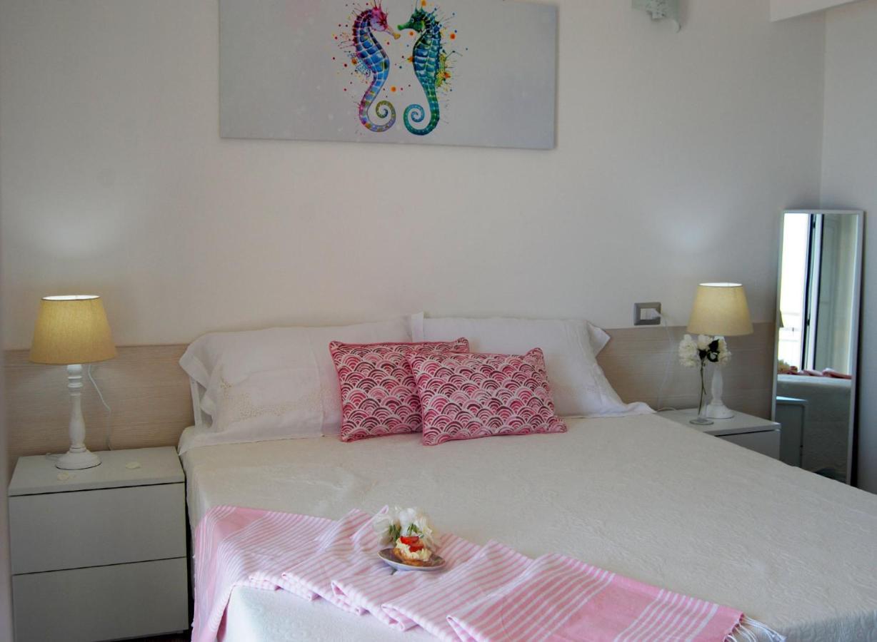 B&B Capo Rizzuto Fronte Mare Ngoại thất bức ảnh