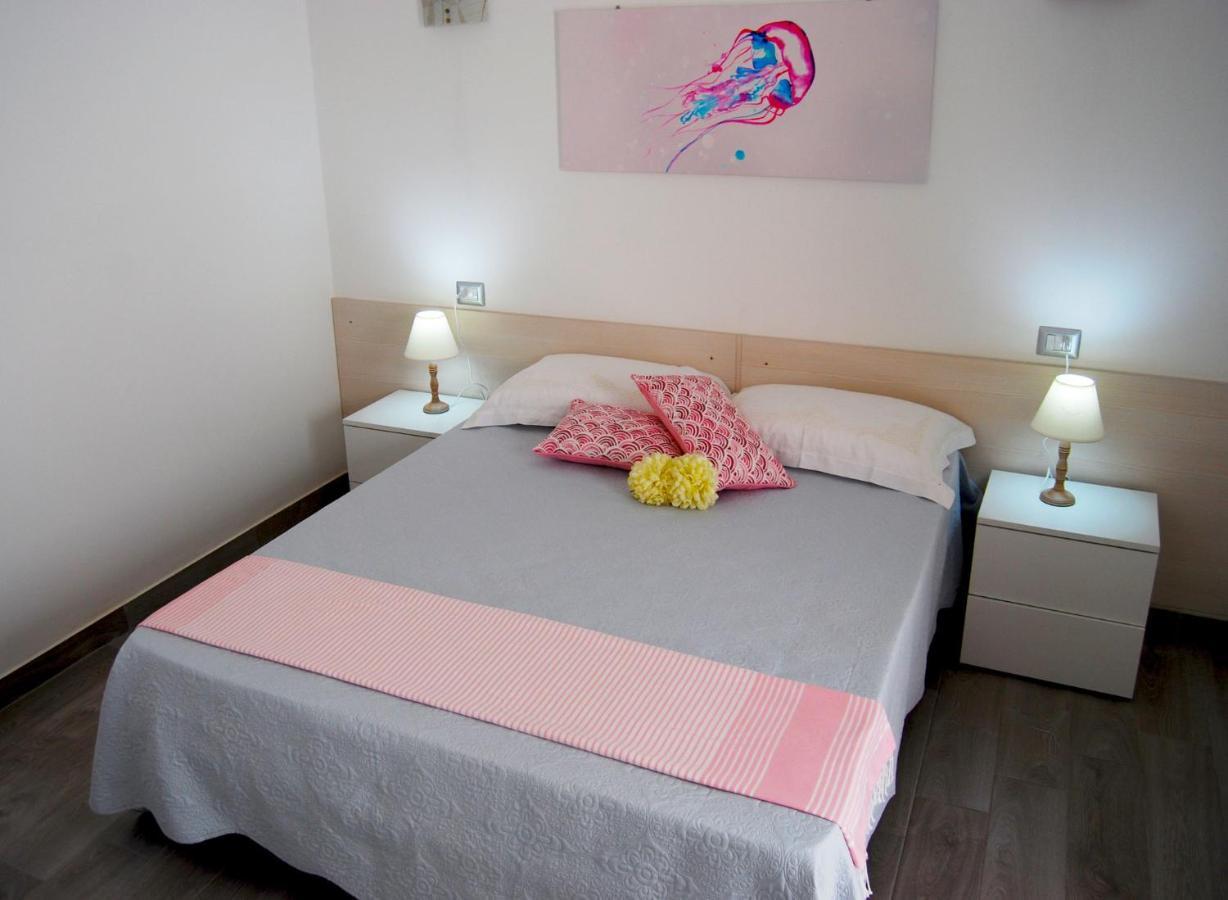B&B Capo Rizzuto Fronte Mare Ngoại thất bức ảnh