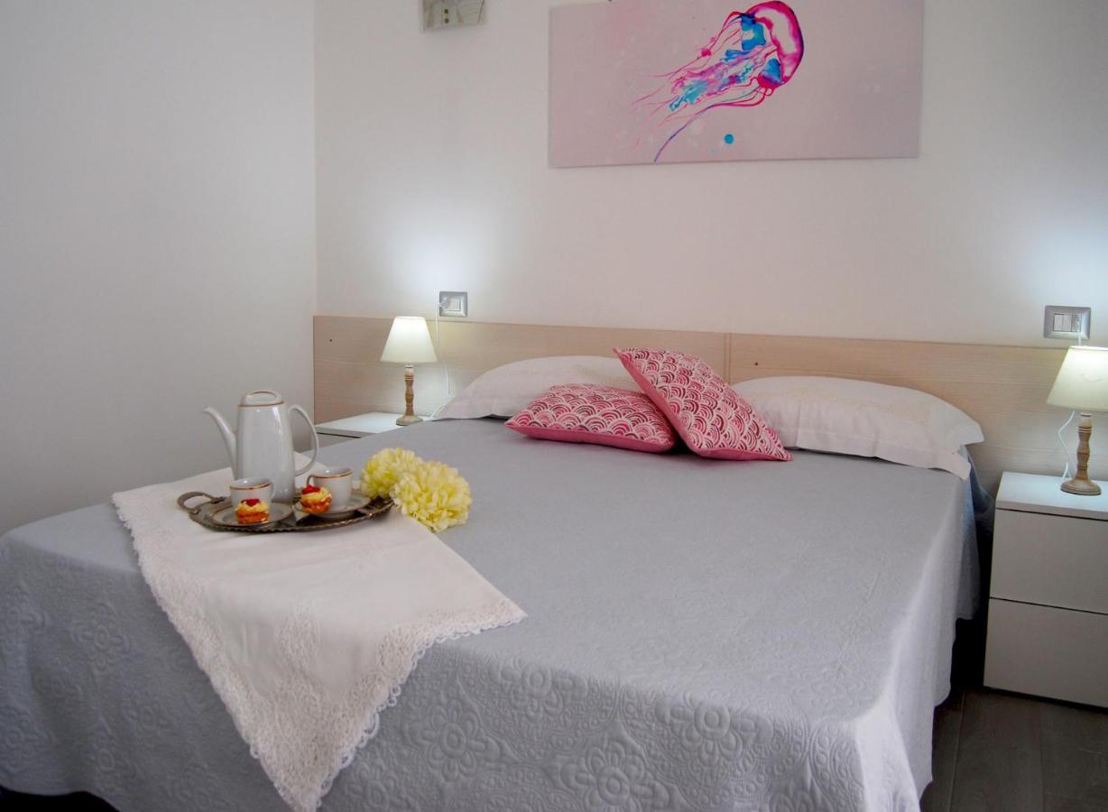 B&B Capo Rizzuto Fronte Mare Ngoại thất bức ảnh