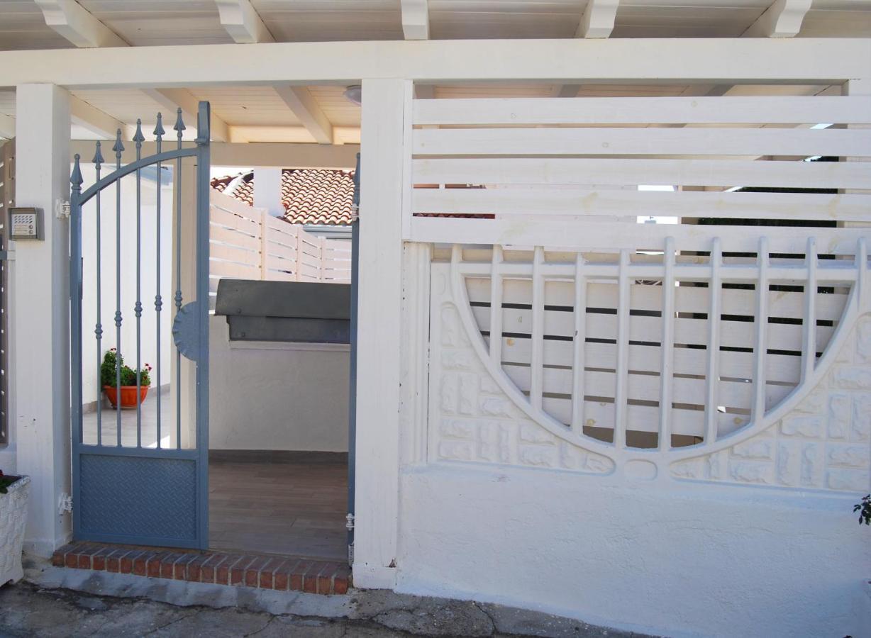 B&B Capo Rizzuto Fronte Mare Ngoại thất bức ảnh